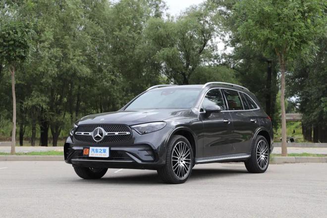 奔驰GLC 300 L 4MATIC 豪华型 7座评测_全新奔驰GLC 300 L 4MATIC 豪华型 7座价格_奔驰glc300七座报价及图片