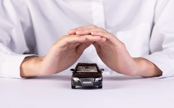 2024买车险哪个公司服务好？从投保到理赔，真实体验测评