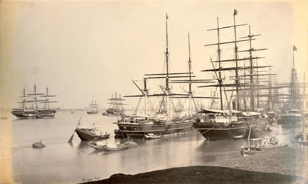 19世纪末，加尔各答港口的轮船