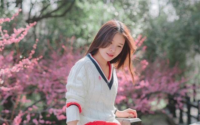 梦见哑巴说话预示什么？2025年双子座职业转型破解指南