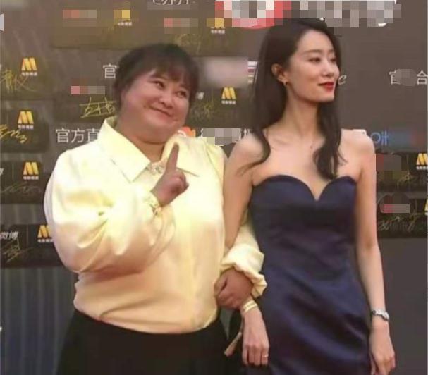 公众想看热闹就必须扒光别人裤衩吗? 公众想看热闹就必须扒光别人裤衩吗?