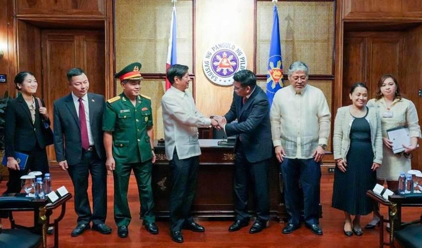 在菲律宾生活的华人都在哪些论坛抱团取暖？