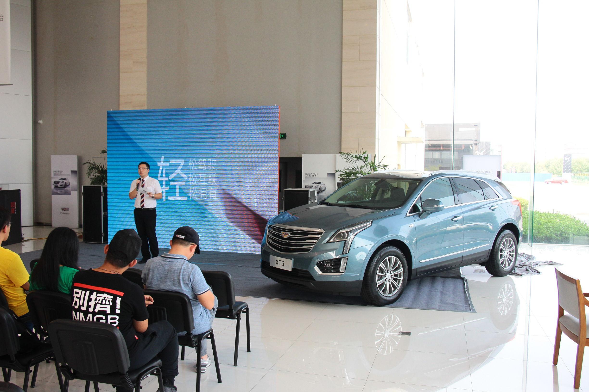 这个光头教练凭什么让摆烂队逆袭成冠军？