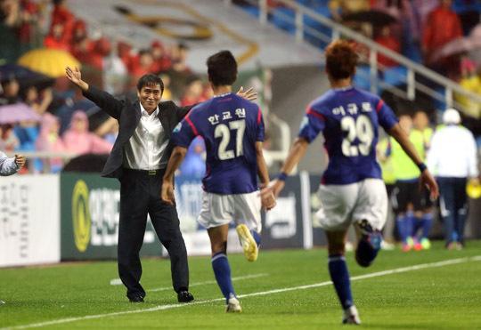 如何在再见西北狼中活过第一个夜晚？