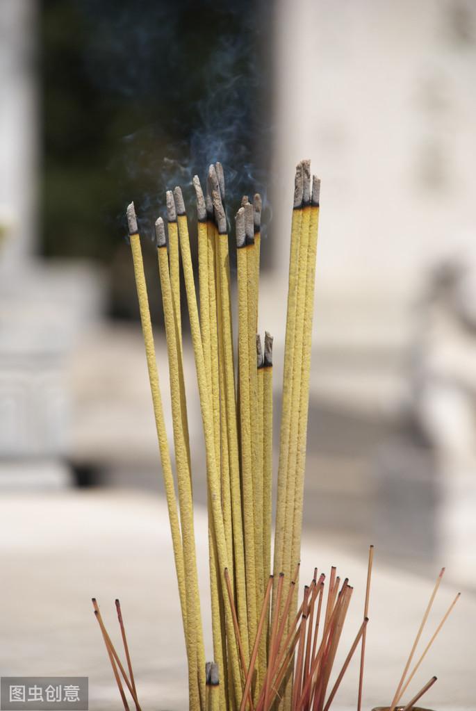 观香算命真的能看透人生轨迹吗? 观香算命真的能看透人生轨迹吗?