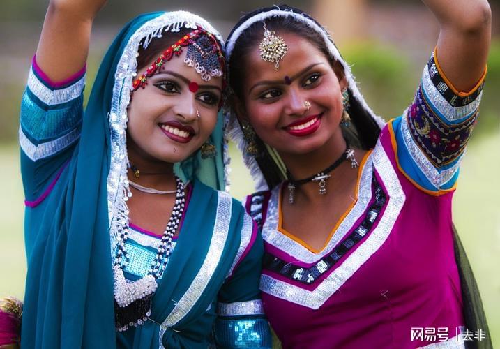 想知道印度种姓制度有哪些人种?各有什么特点?一文带你看明白 想知道印度种姓制度有哪些人种?各有什么特点?一文带你看明白