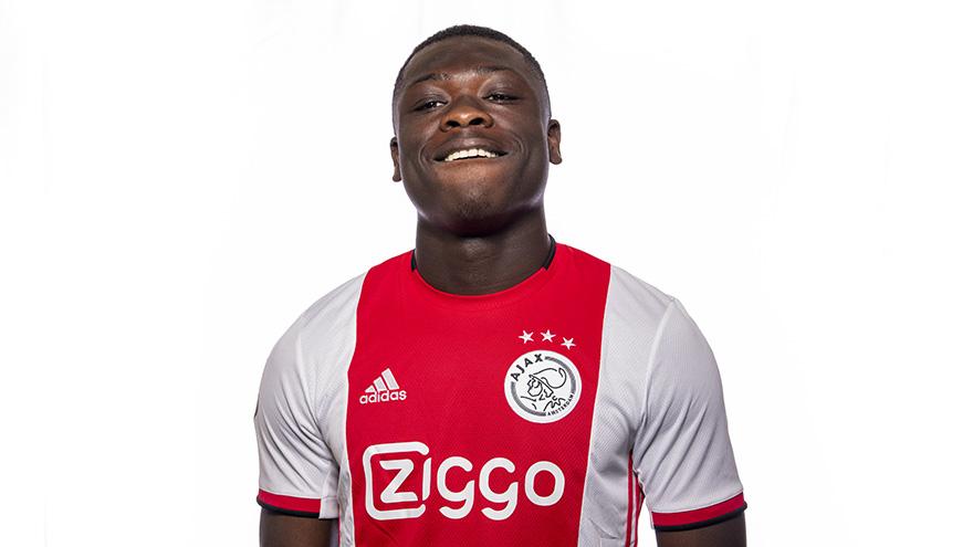 新手第一次打开阿贾克斯官网该从哪里下手？