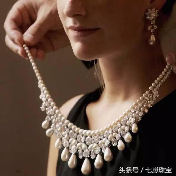 印度人长得黑但却不是黑种人?那他们究竟是什么人种? 印度人长得黑但却不是黑种人?那他们究竟是什么人种?