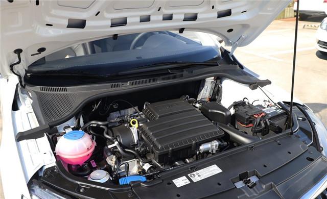 桑塔纳和昕锐哪个好?10万预算避坑指南 实测对比帮你省8000元 桑塔纳和昕锐哪个好?10万预算避坑指南 实测对比帮你省8000元