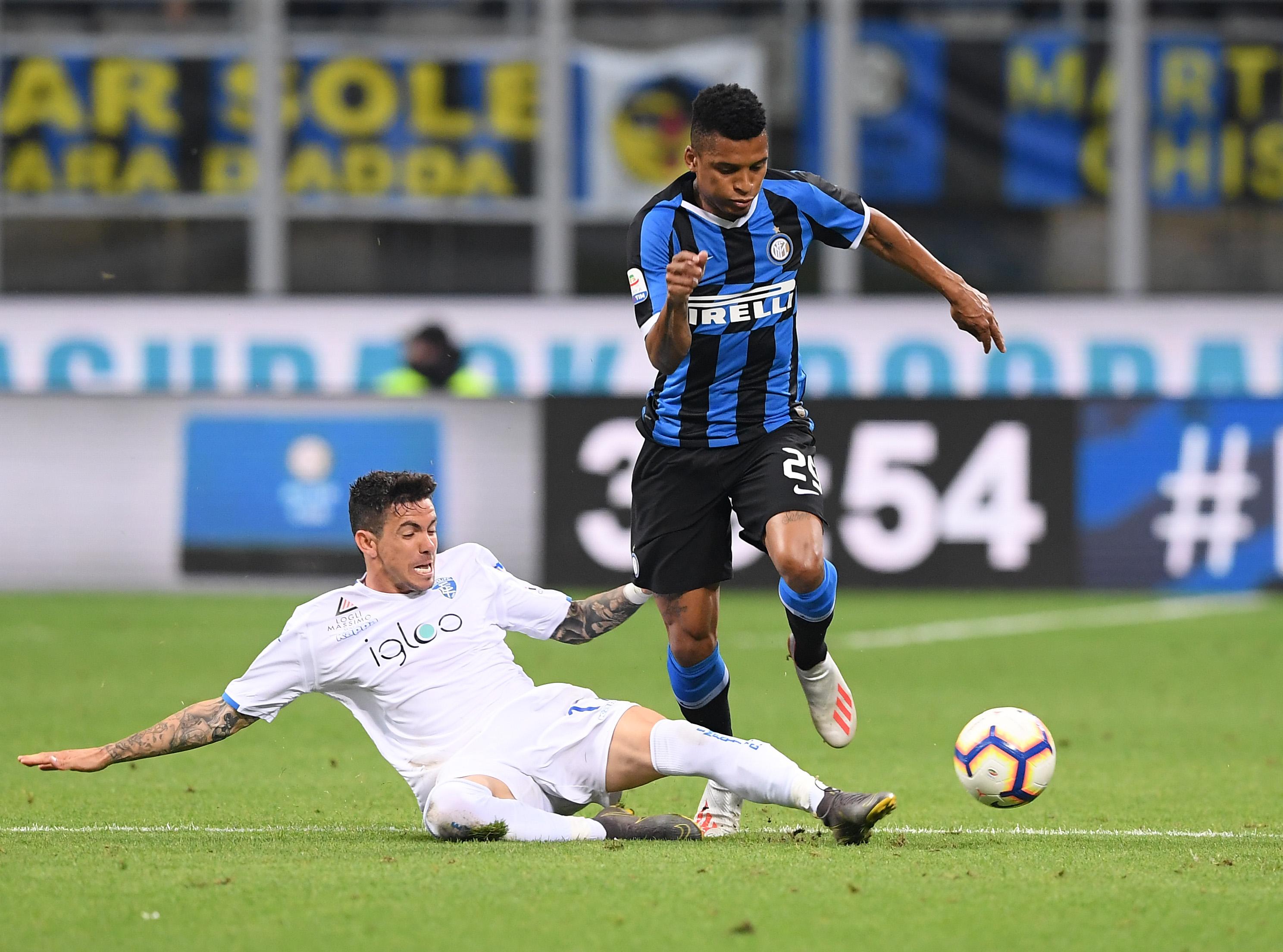 不会意大利语也能在米兰月入2000欧? 不会意大利语也能在米兰月入2000欧?