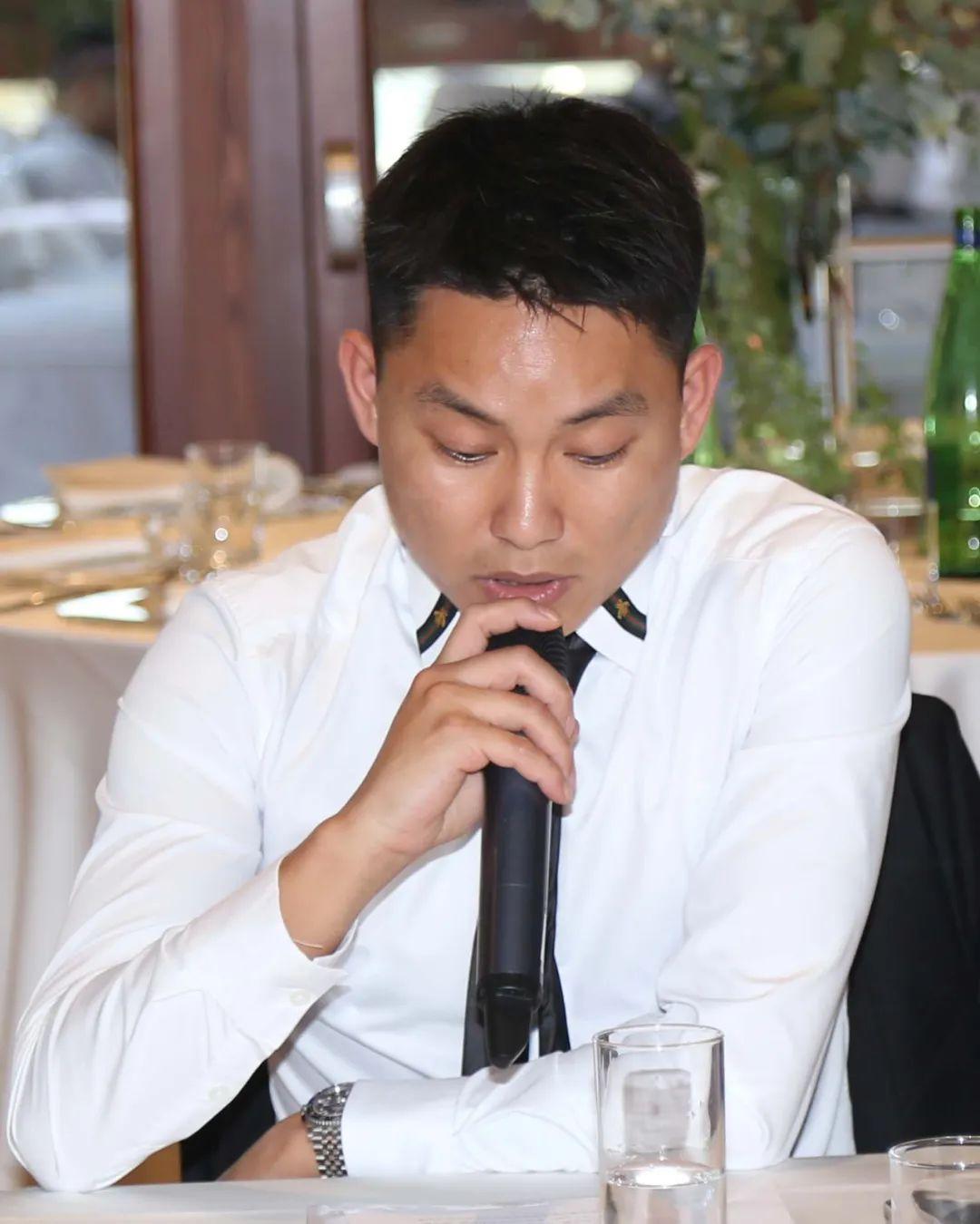 第一次参加华侨华人论坛该怎么装老手？