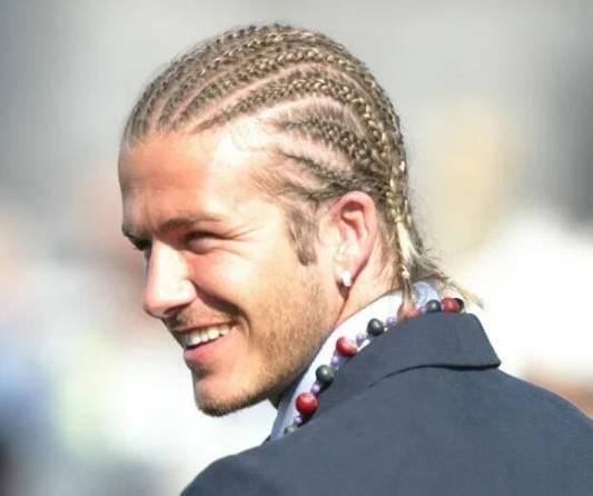 贝克汉姆为什么能成为足坛万人迷? 贝克汉姆为什么能成为足坛万人迷?