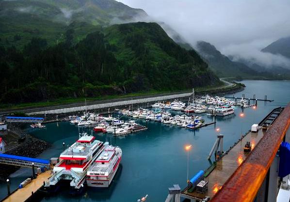 华人论坛yy的港湾到底藏在哪儿？手把手教你三分钟找到组织