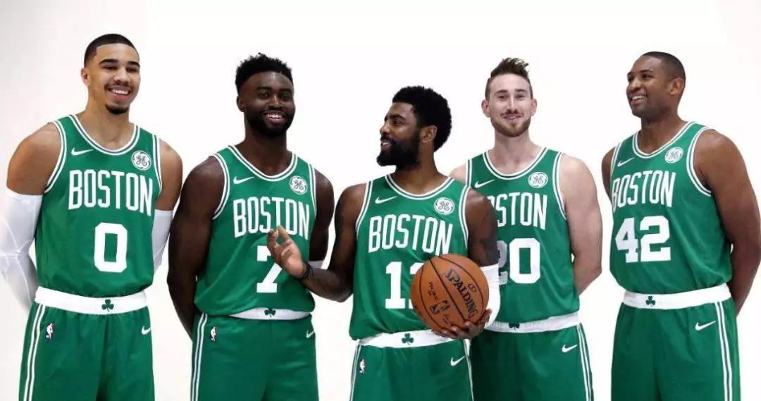 属虎的人这个月份出生真的会倒霉一辈子吗？