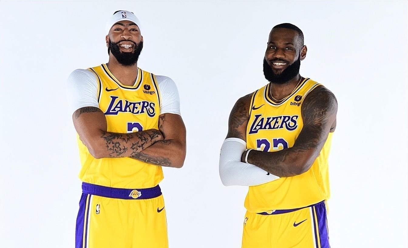 NBA季后赛助攻榜（nba季后赛助攻榜最新排名）