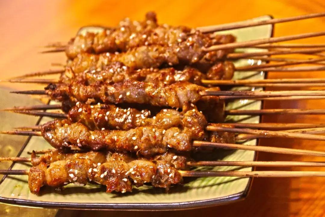 猫咪突然瘦了？小心沙发缝里藏着的 白芝麻 ！