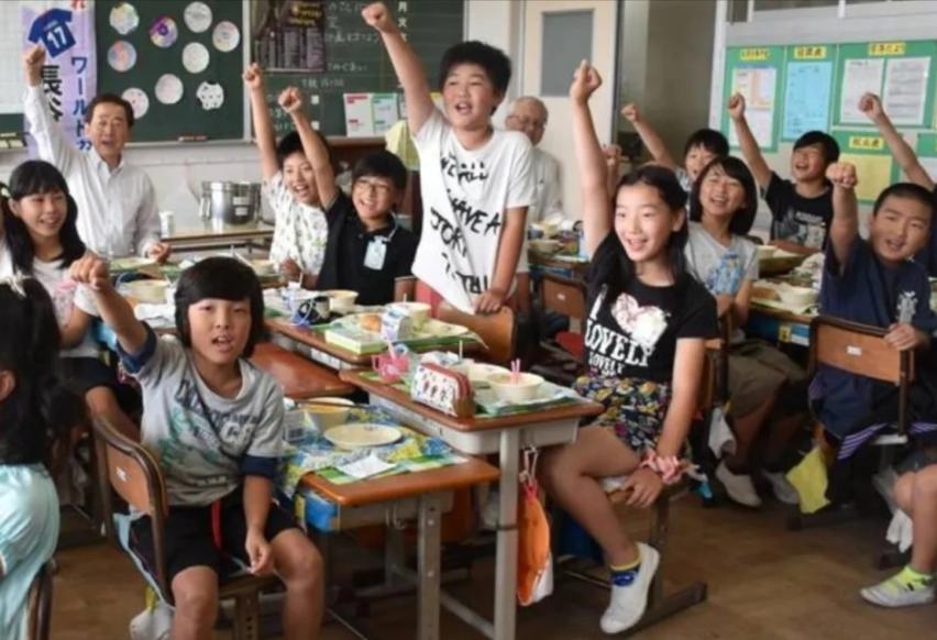 日本人学校历史争议_中国日本人学校数量真相_日本人在中国办的学校是真的吗