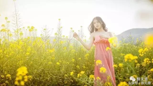 梦见月经血是黑色预示什么?2025年深度解析与科学化解 梦见月经血是黑色预示什么?2025年深度解析与科学化解