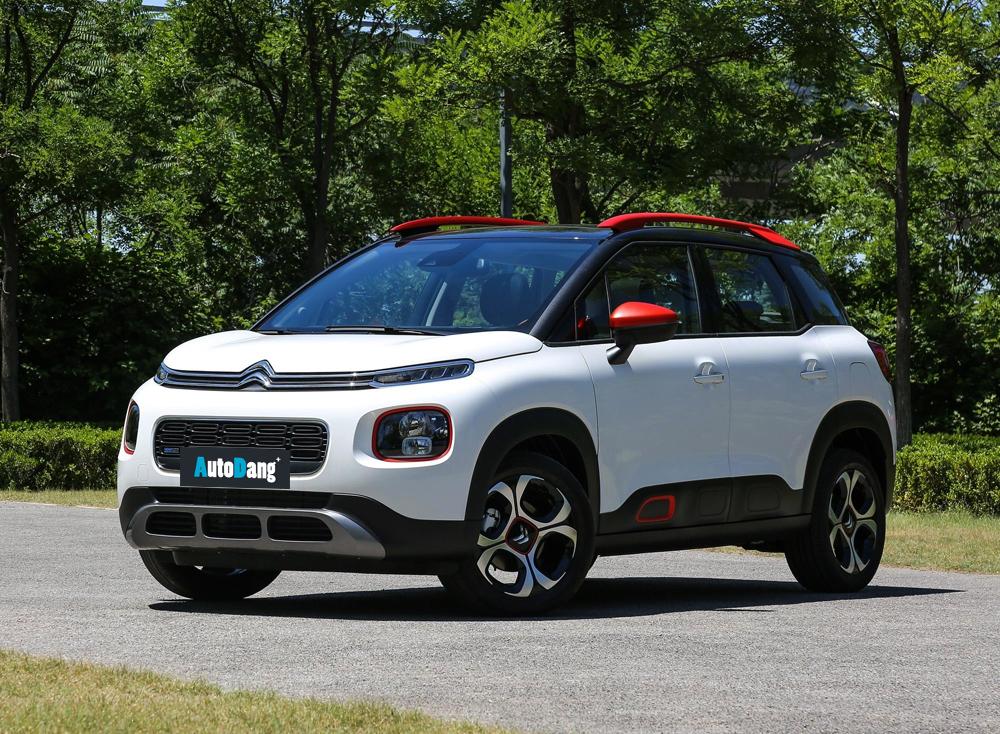 雪铁龙C4三厢：家用轿车的性价比之选，动力与舒适如何平衡？