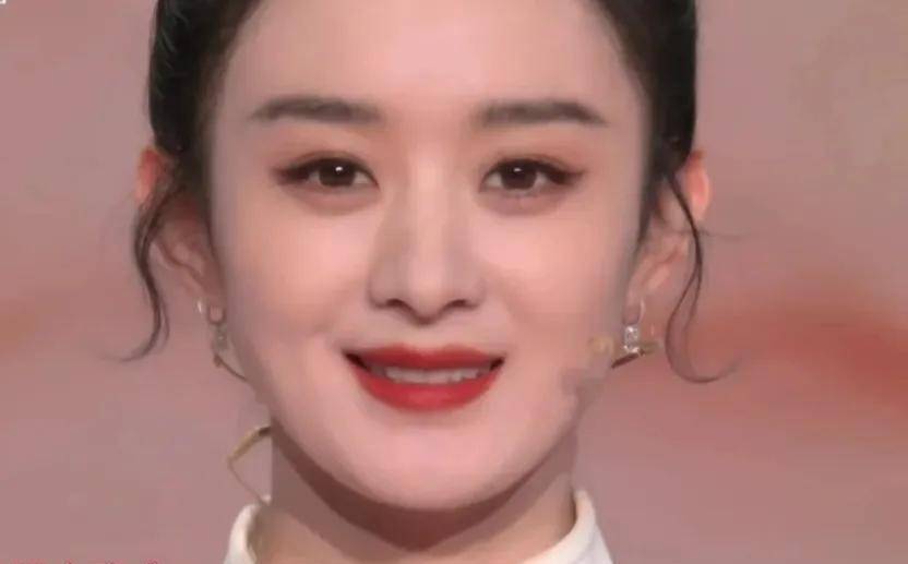 赵丽颖:从“草根圆脸”到“锋芒演员”，淬炼出野生的星光