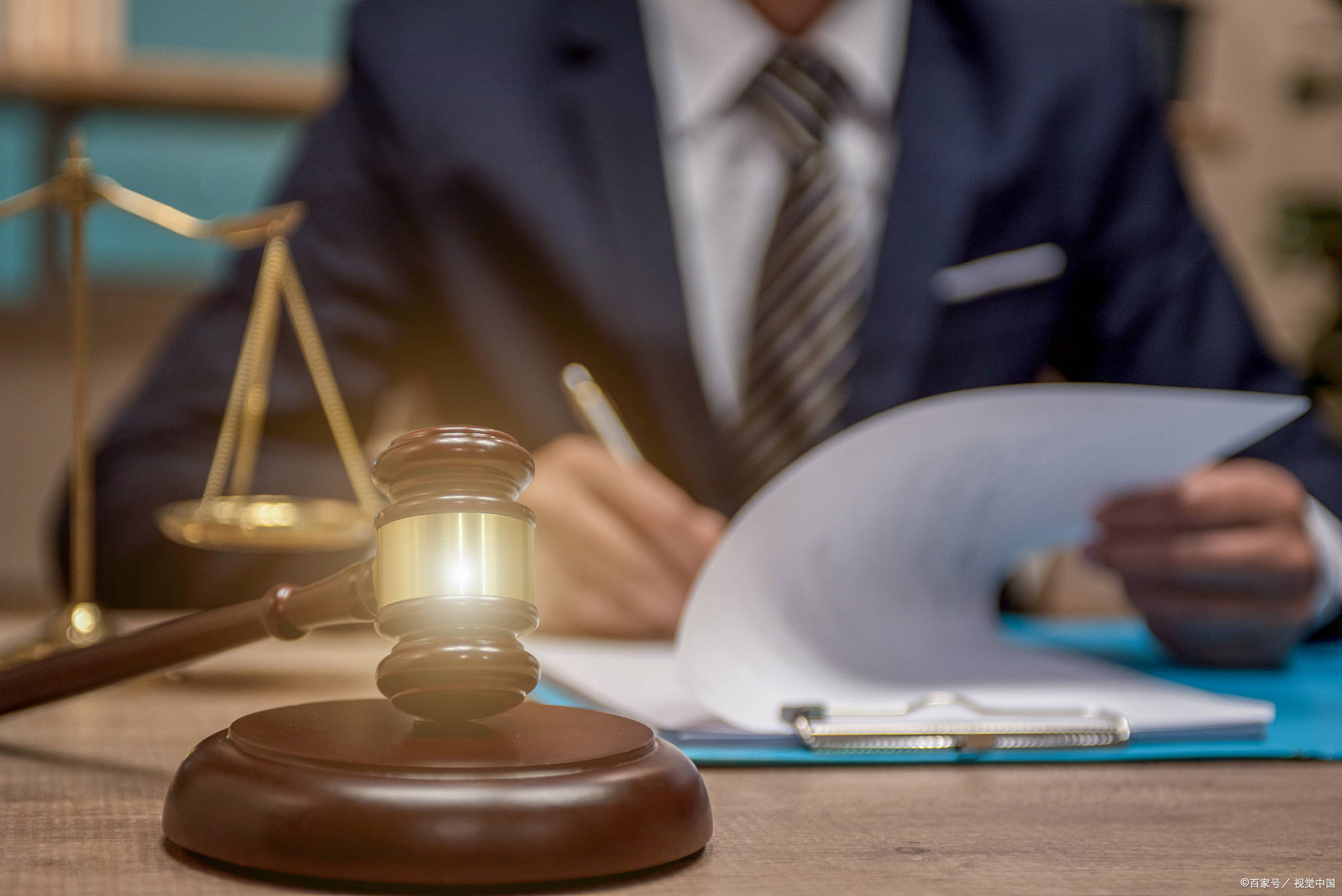 公司律师满几年可转律师职务不同学历要求