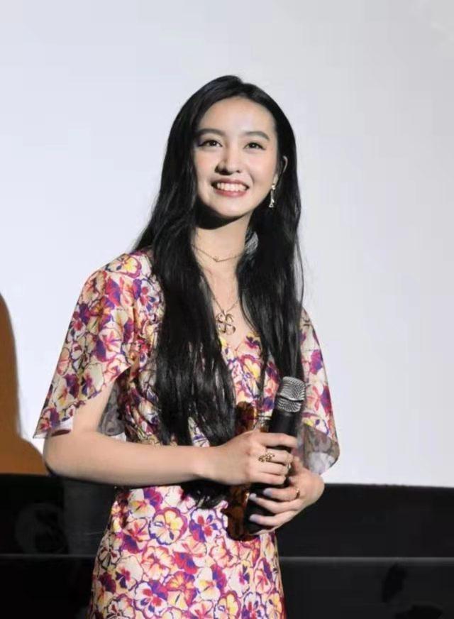 梦见老板和我说话预示什么?2025年贵人磁场与职场突破解码 梦见老板和我说话预示什么?2025年贵人磁场与职场突破解码