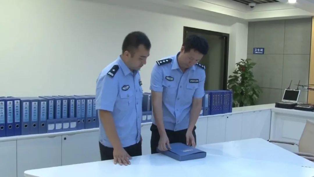 遇到团伙抢劫该怎么办?民警受伤后如何应对? 遇到团伙抢劫该怎么办?民警受伤后如何应对?