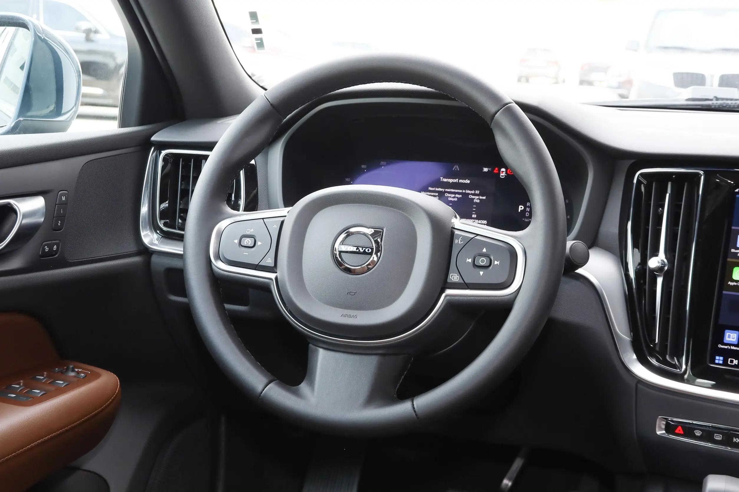 想买沃尔沃怕被坑？2024最新报价单曝光 省3万攻略速领