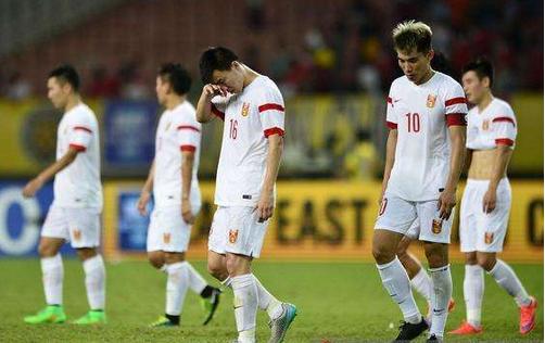 国足1-5输泰国真的是意外吗？