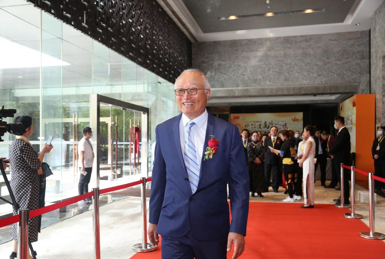 华人论坛突然进不去了该怎么办? 华人论坛突然进不去了该怎么办?