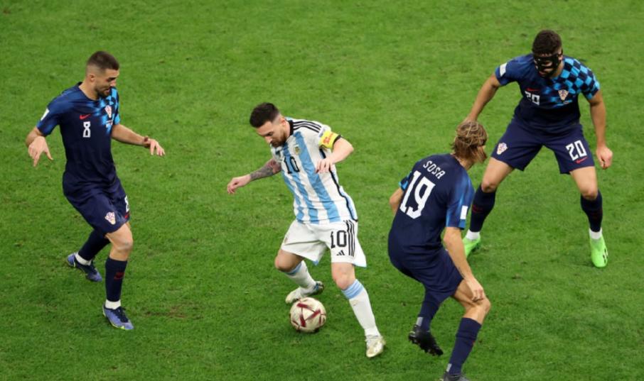 梅西凭什么能追上阿根廷传奇巴蒂的纪录？