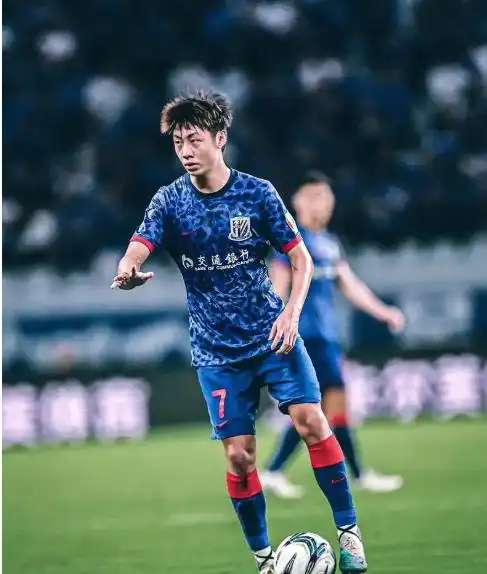 亚冠联赛最新积分_横滨水手超越神户胜利船_亚冠联赛积分榜