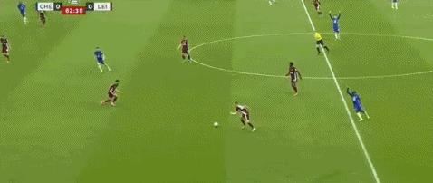 切尔西为啥能把莱斯特城按着打？