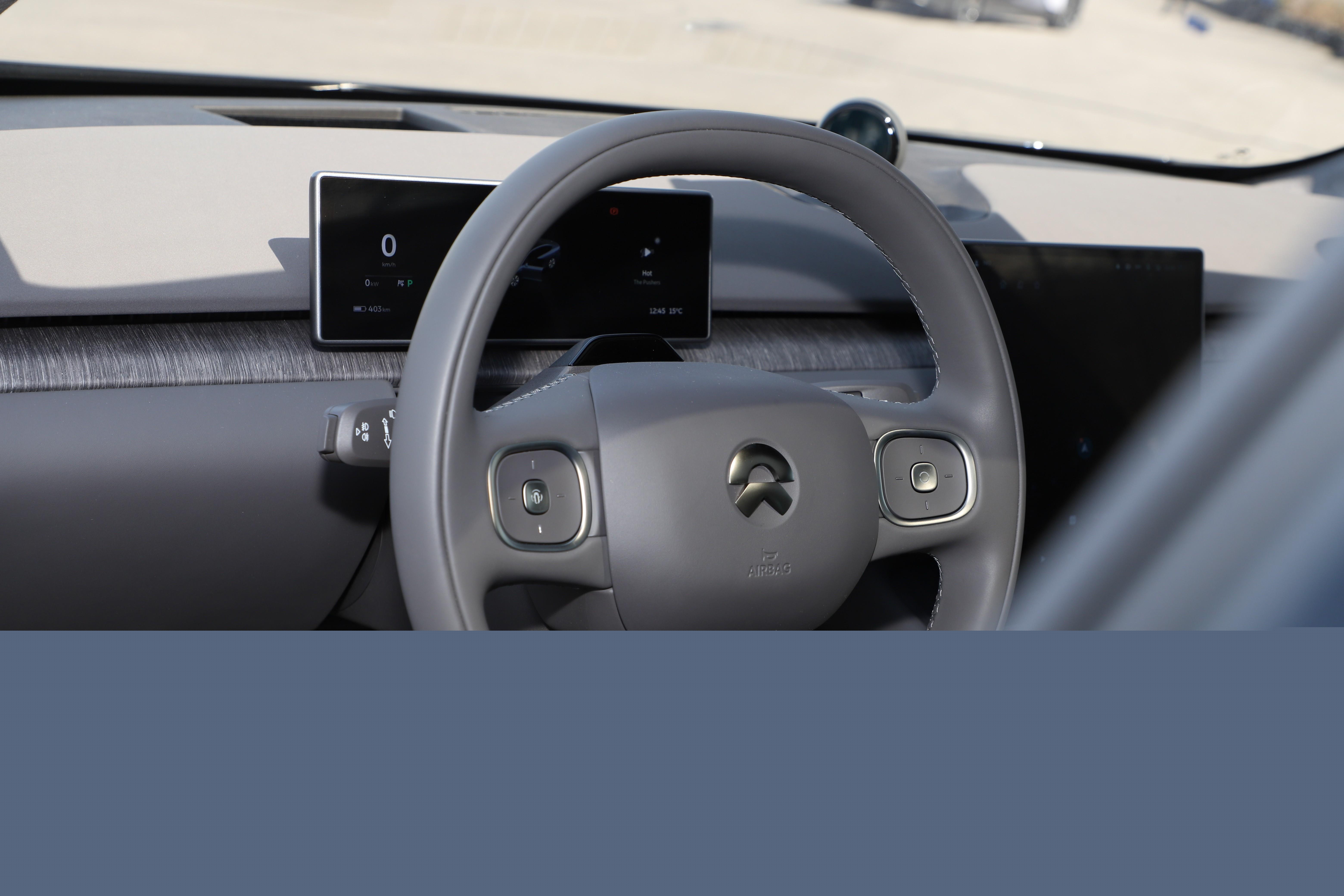 ET7蔚来值不值得买？省8万电费背后的高端智驾体验