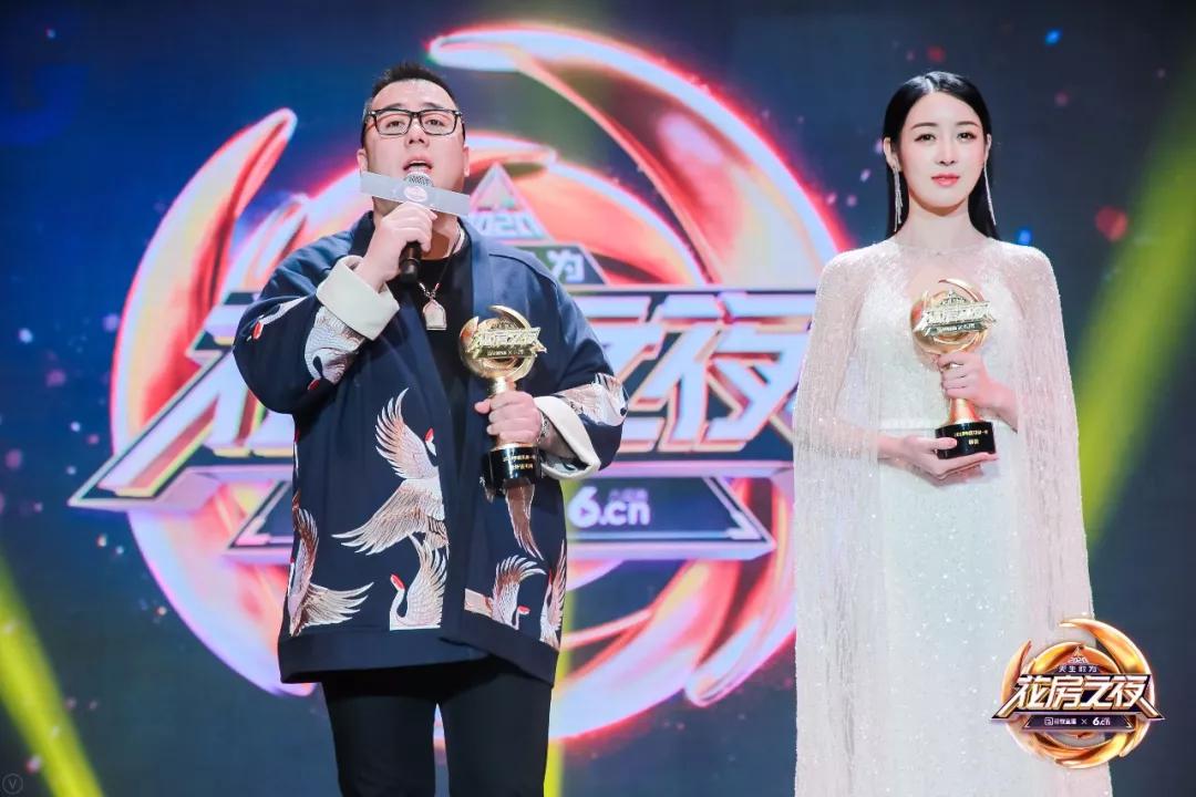 亚一姐凭什么火遍全网？新手必看的生存指南