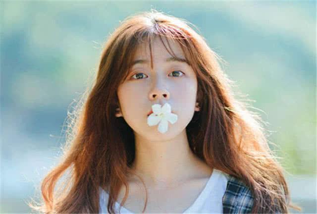 女人梦见别人嘴特别大预示什么？2025年天蝎座沟通危机破解法