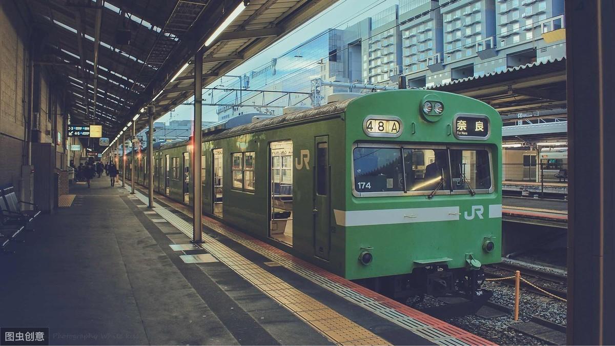 在日本租车被警察拦下该怎么用中文解释？