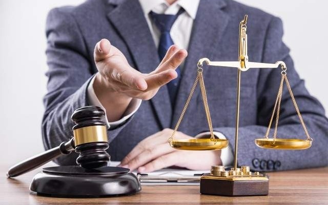 刑事律师哪个比较好：选对人，决定案情走向