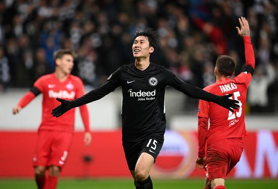 南野拓实凭什么从日本高中联赛踢进英超豪门? 南野拓实凭什么从日本高中联赛踢进英超豪门?