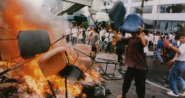 属牛女生本命年真的会倒霉吗? 属牛女生本命年真的会倒霉吗?