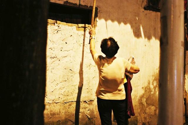 Saya asumsikan Baccarat Fleurs de Psychedelic adalah sebuah produk