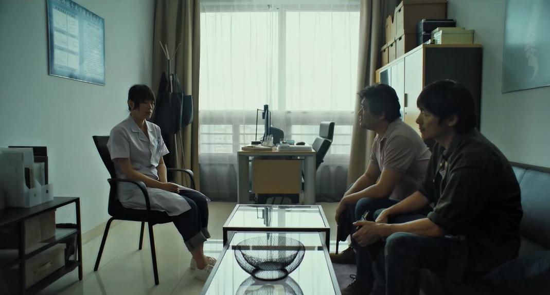 梦见弟弟死了自己哭醒了的心理学解析与化解方法