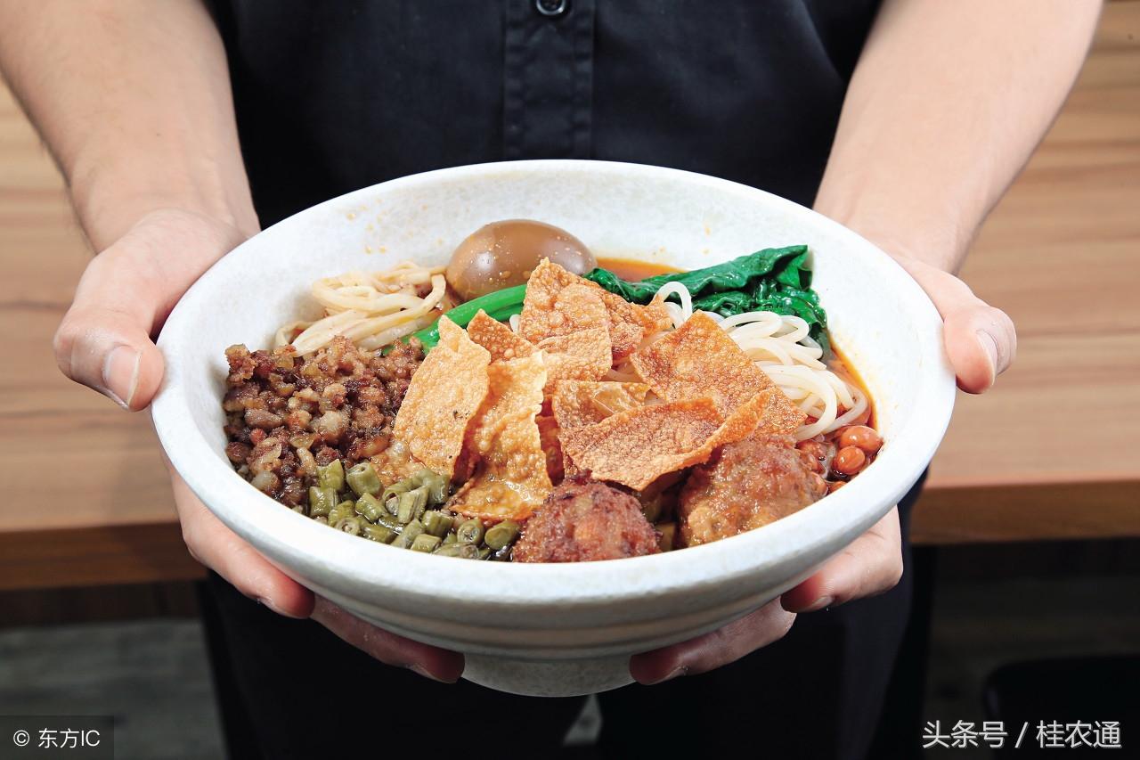 生辰八字和称骨算命能算出人生轨迹吗？