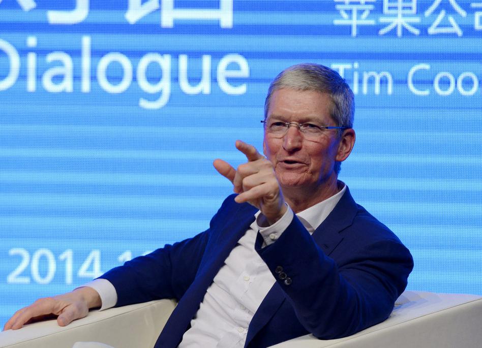 撞车后手抖得连手机都拿不稳？这篇保命指南能救场！