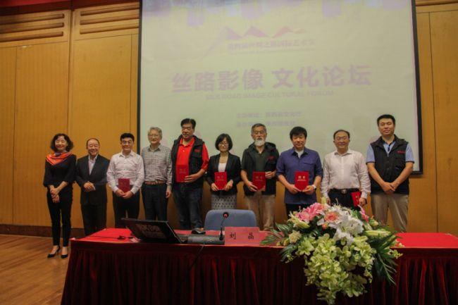 范加尔为什么说阿根廷队踢得像在等外卖? 范加尔为什么说阿根廷队踢得像在等外卖?