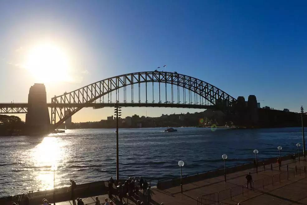 起亚k2三厢报价如何避坑省2万 新手必看费用解析