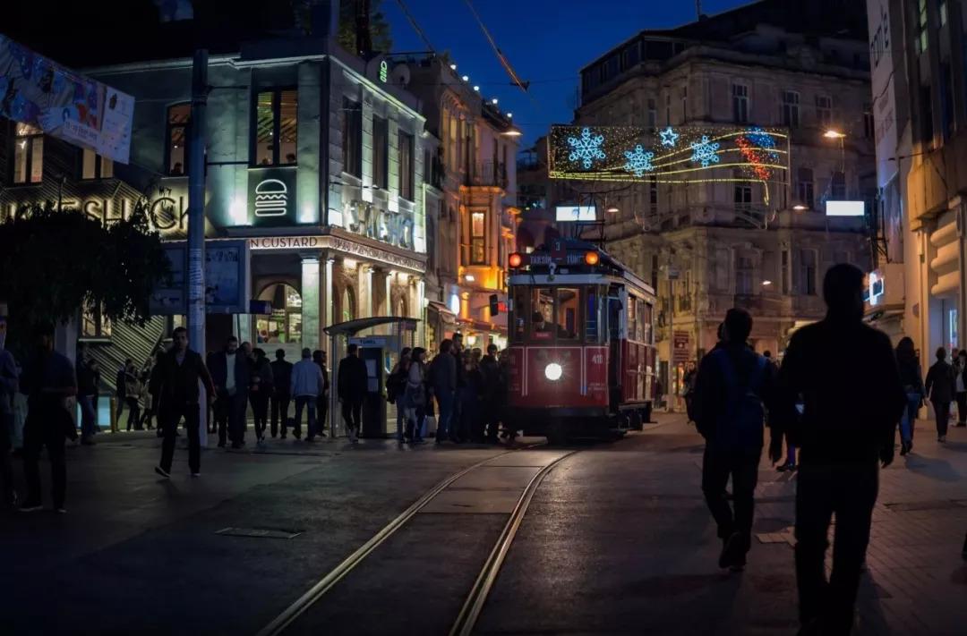 货运司机如何月省3000元?五菱扬光论坛揭秘降本增效全流程 货运司机如何月省3000元?五菱扬光论坛揭秘降本增效全流程