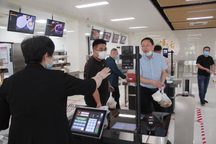 在俄华人如何用包子网解决租房买菜难题？