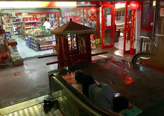 开拍卖公司真的能躺着赚钱吗？