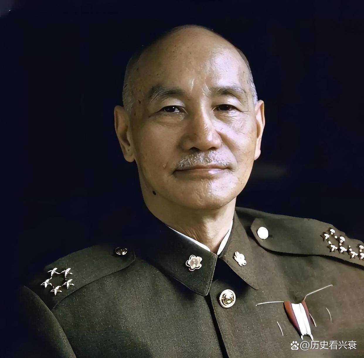 蒋介石命理分析：为何他最终败退台湾？